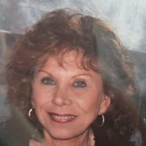 Meet your Posher, Marcia